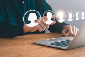 Transforme posts em visuais! Aprenda a adaptar seu conteúdo para as redes sociais e amplie seu alcance, gerando mais engajamento e tráfego.