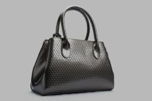 Como escolher uma bolsa de couro ideal para o dia a dia